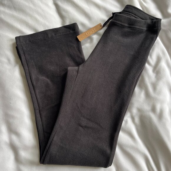 SKIMS Outdoor Fleece Flare Leg Sweatpants - Dark Grey - Size S - Picture 2 of 6